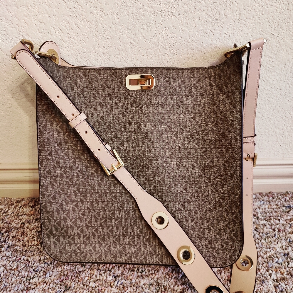 NEW Michael Kors Purse